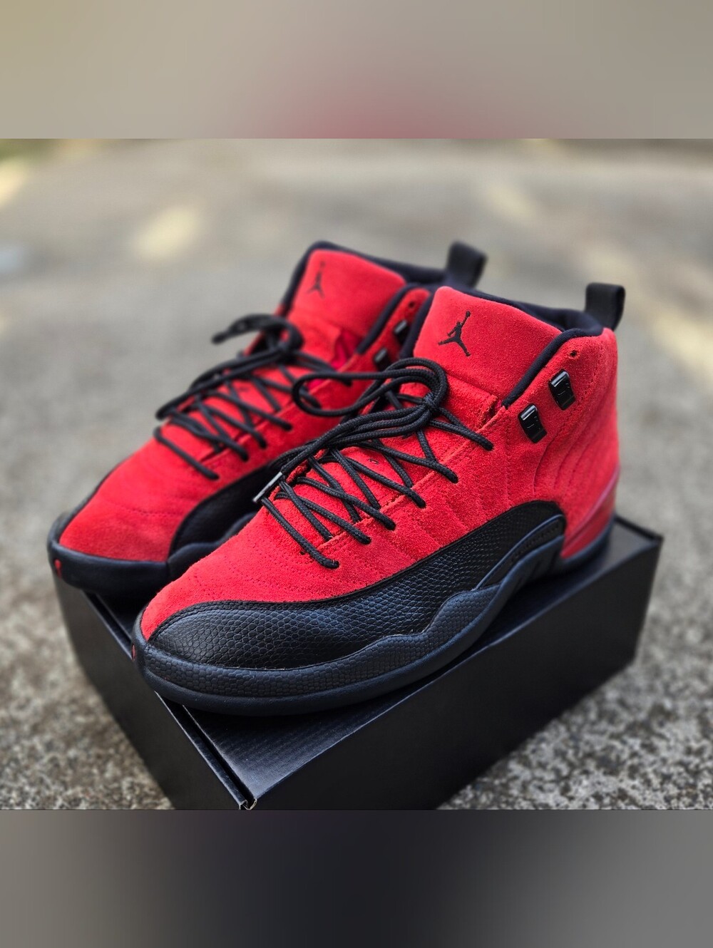 Nike Air Jordan 12 Retro “Reverse Flu Game” Men’s size 10.5
